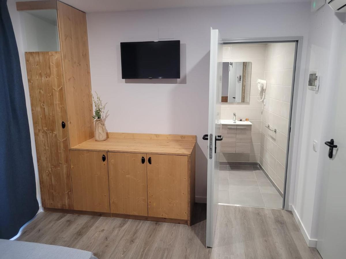 Malva Hostel L'Estartit Zewnętrze zdjęcie