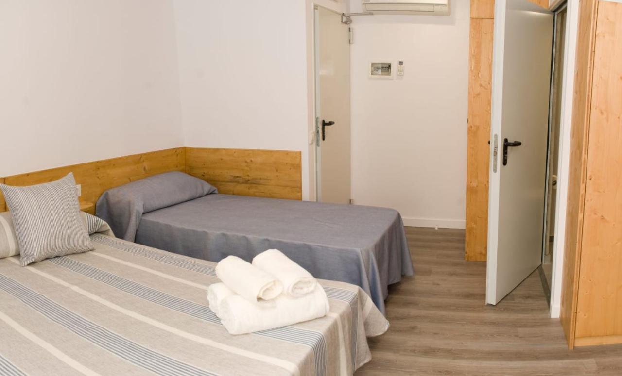 Malva Hostel L'Estartit Zewnętrze zdjęcie