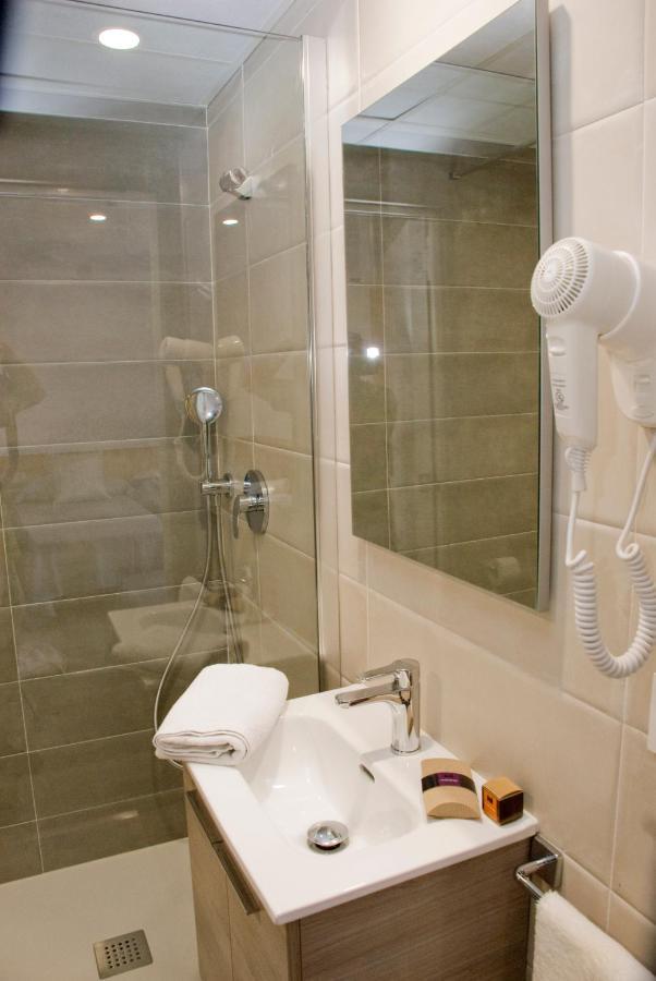 Malva Hostel L'Estartit Zewnętrze zdjęcie